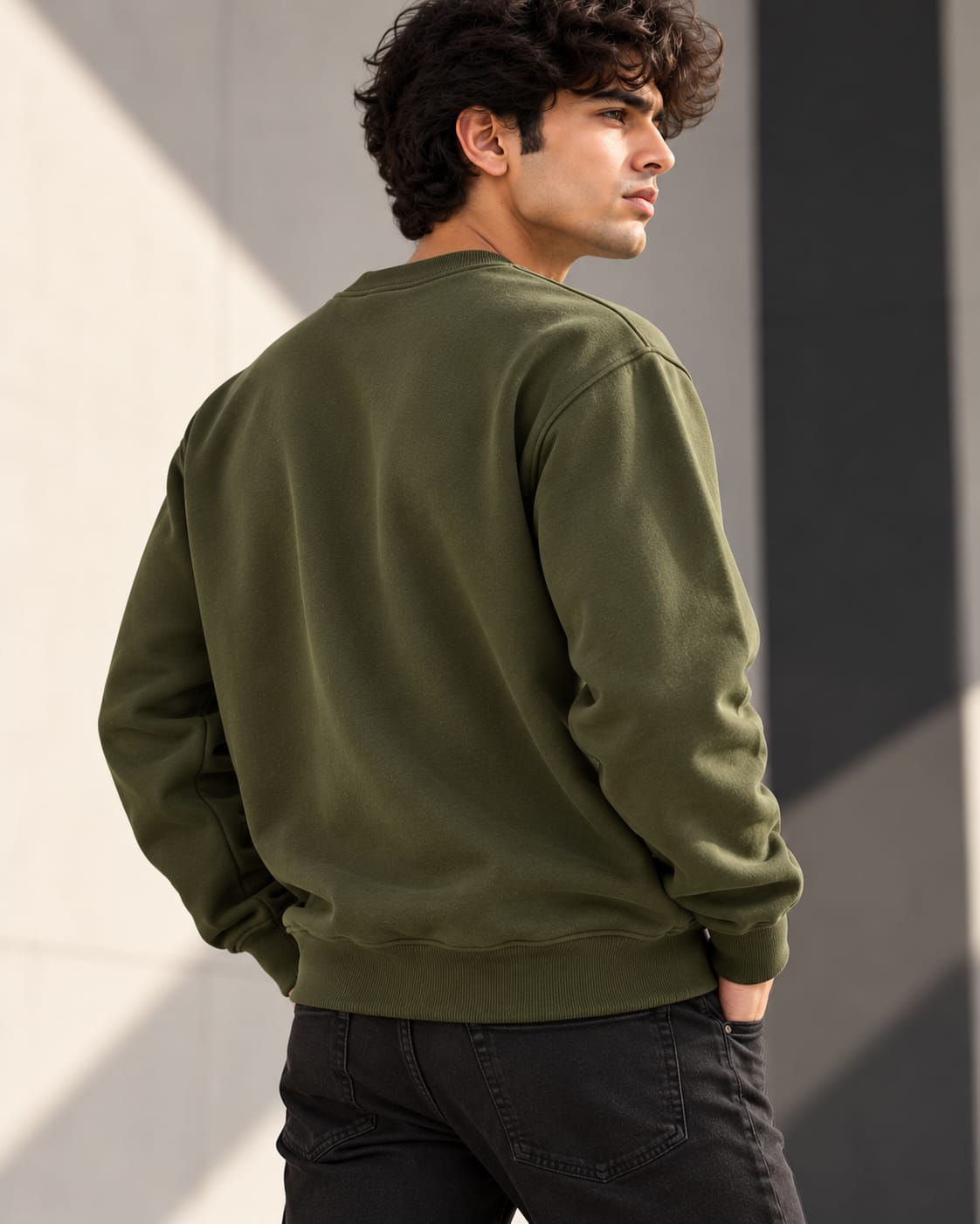 DUCABO Classic Crewneck Sweatshirt – Olive Green